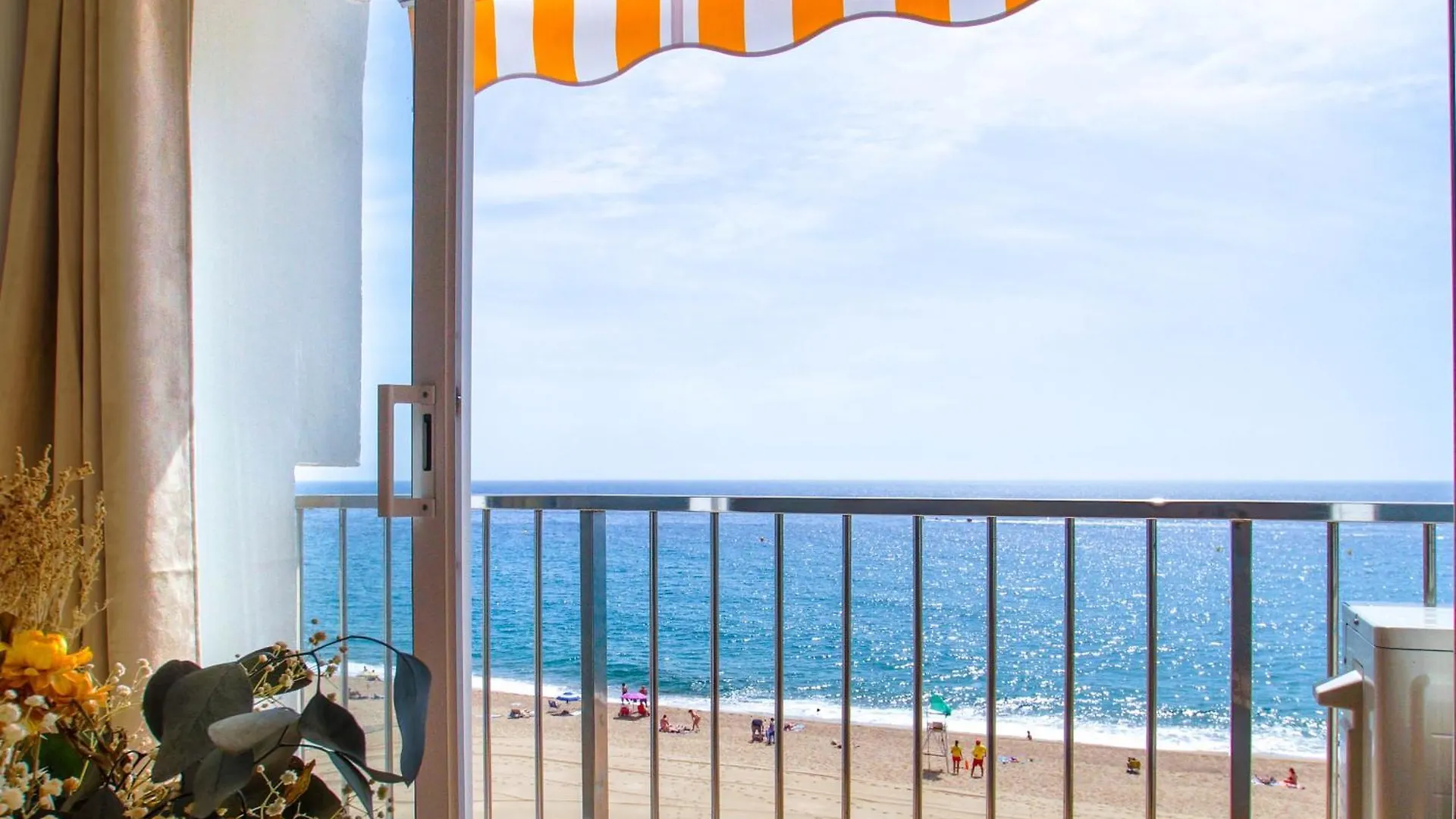 Lemon Beach Boutique Studio Platja d'Aro 0*,  Spain