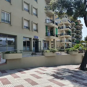 Hostel Faro Solo Mujeres, Platja d'Aro